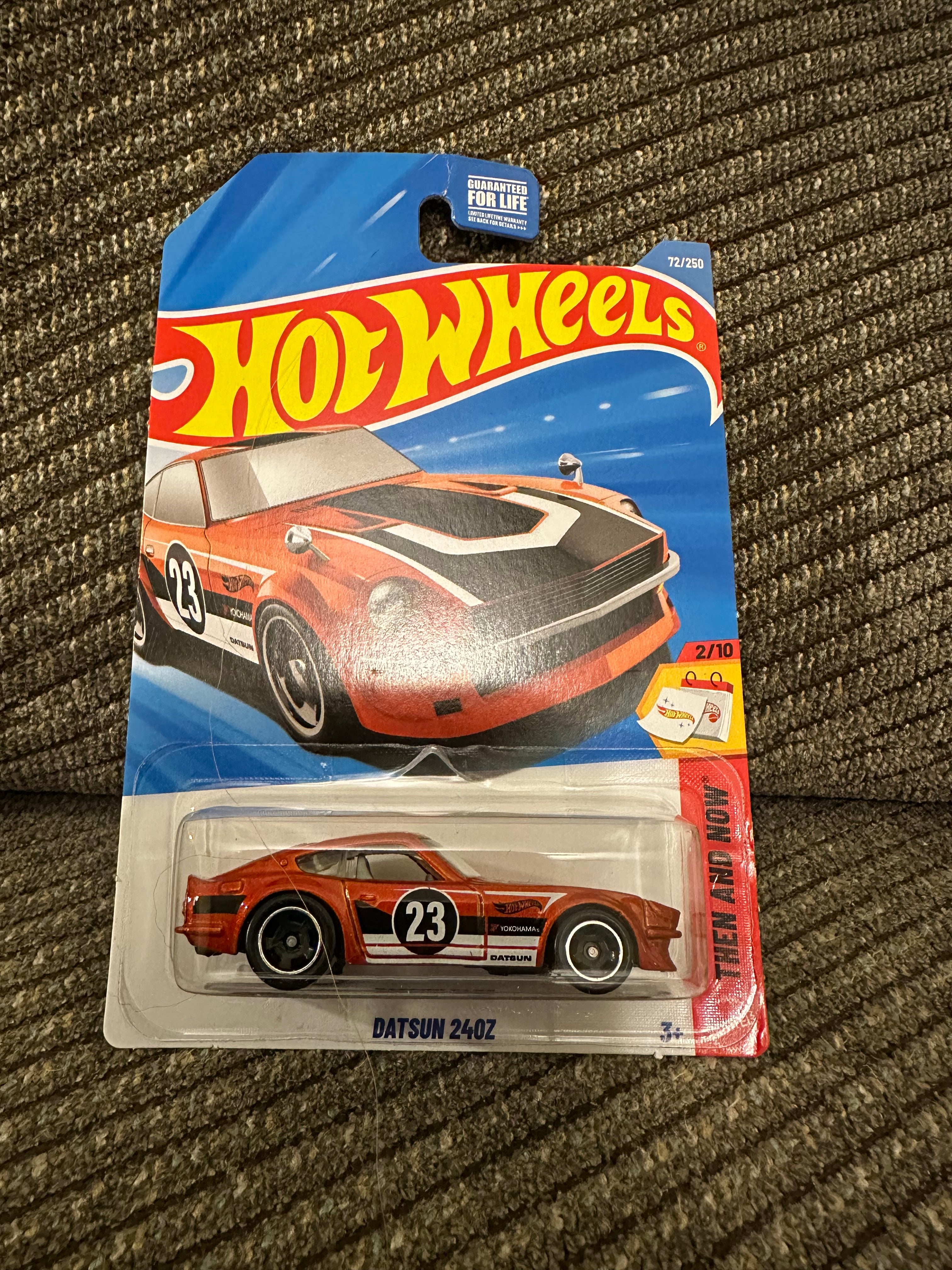 🔥 Hot Wheels Datsun 240Z – Mainline (Race Livery)