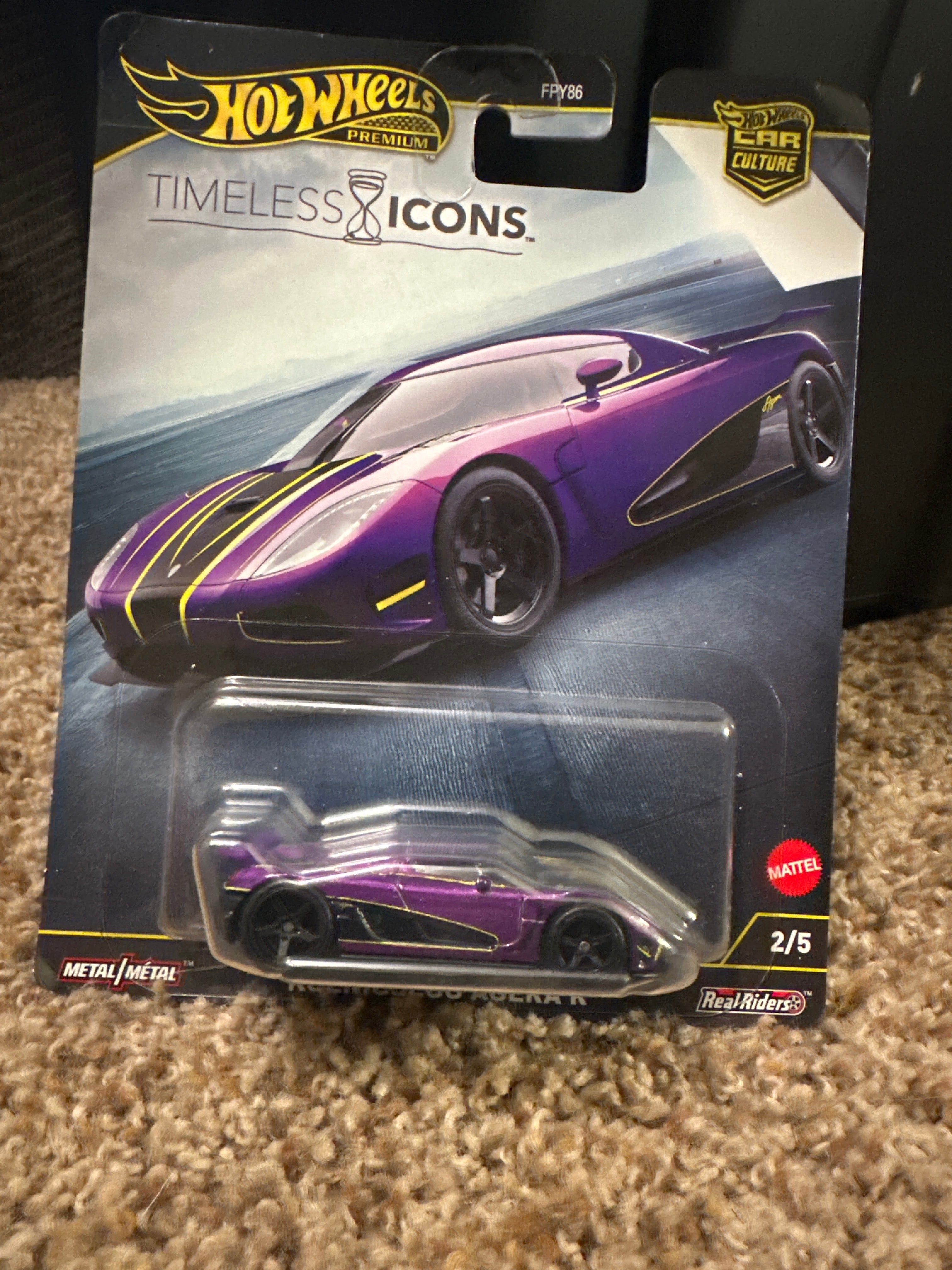 Hot Wheels Premium Koenigsegg Agera R – Timeless Icons | Metal/Metal | Real Riders | 1:64