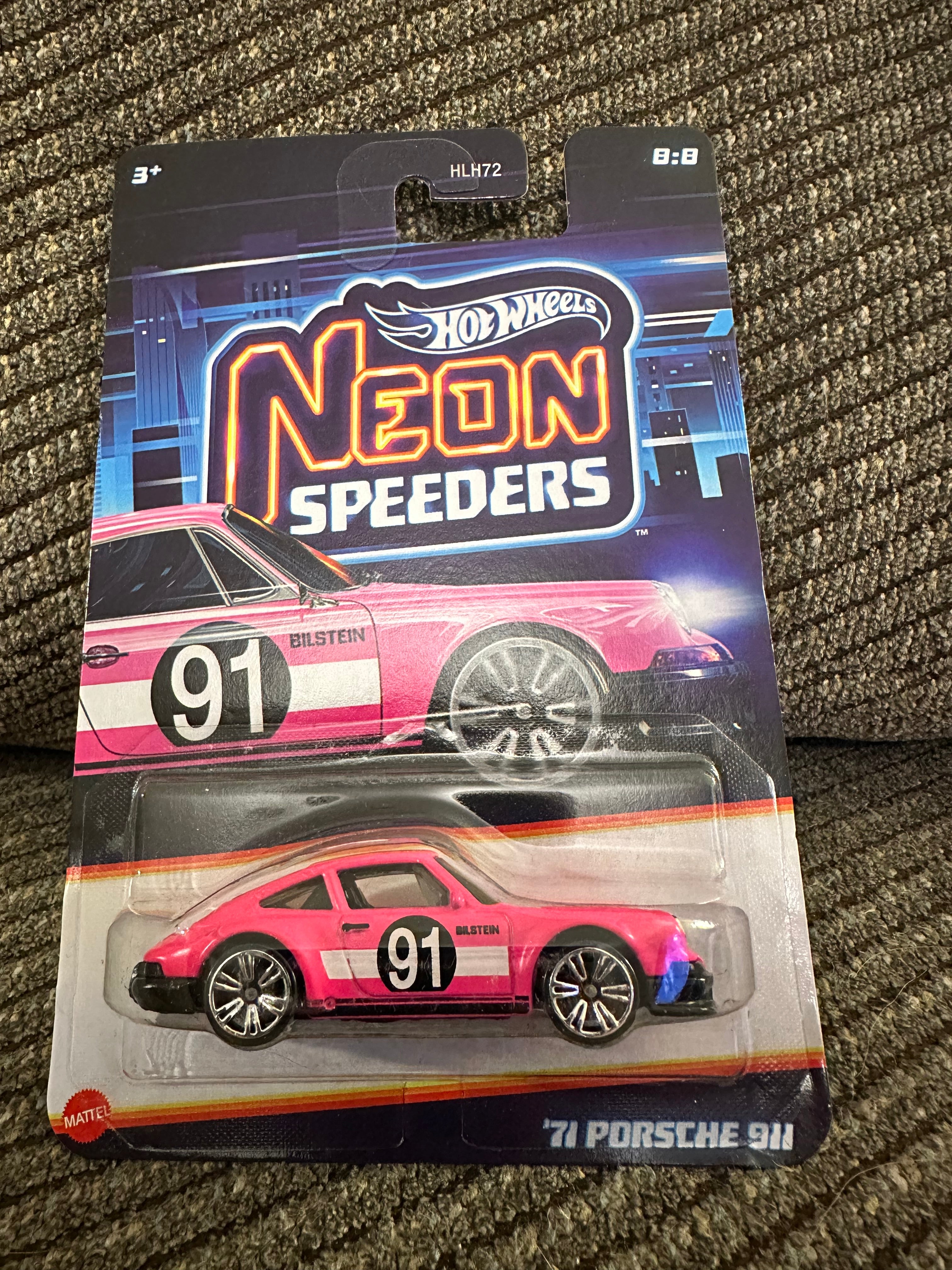 Hot Wheels Neon Speeders ’71 Porsche 911 – Pink #91 Livery